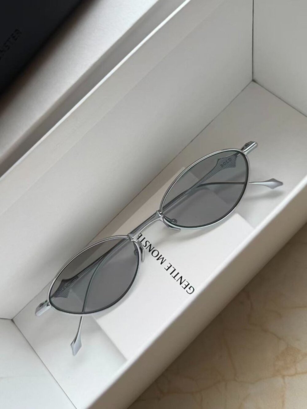 Gentle Monster Grey Sunglasses - Picture 4 of 8
